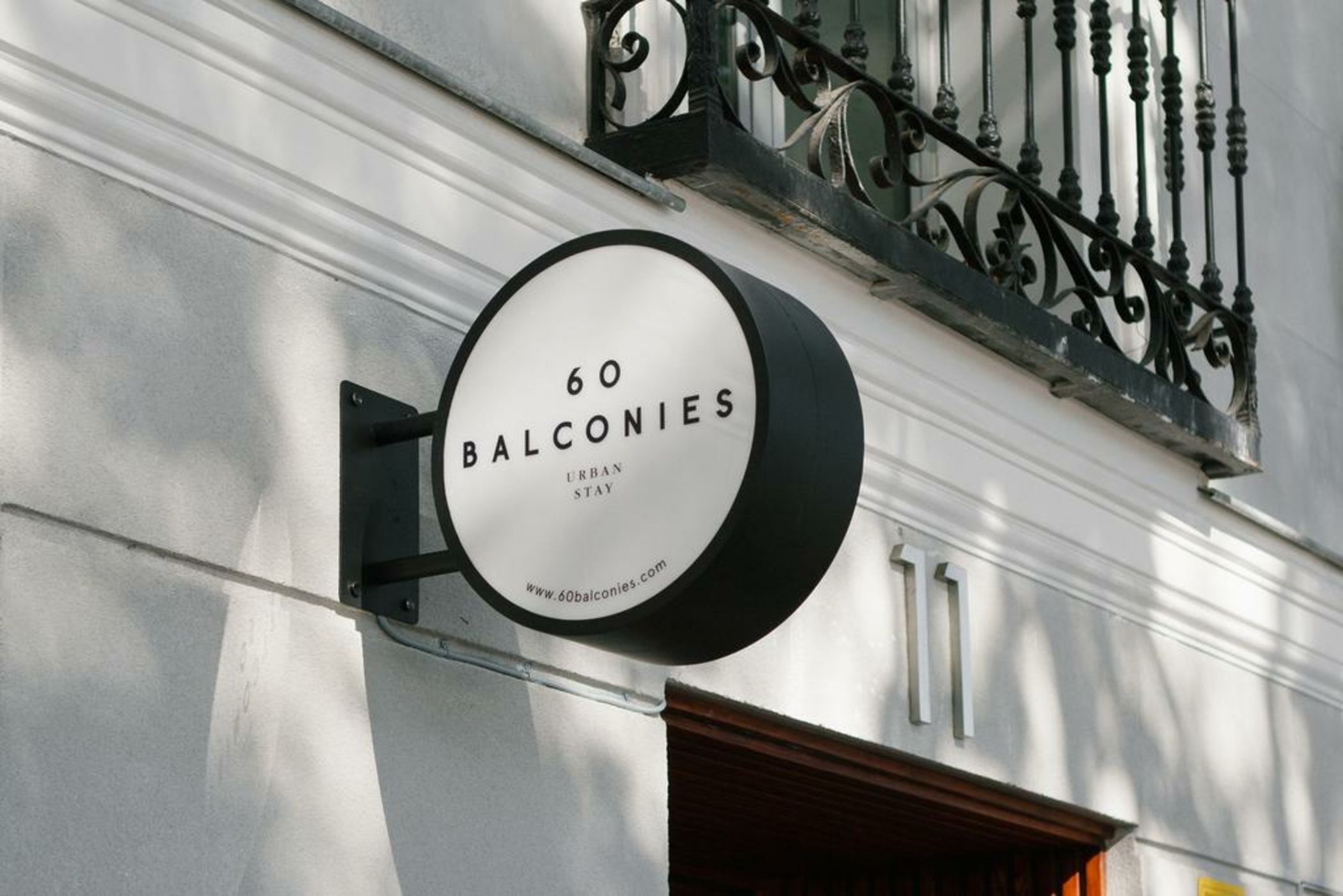 60 Balconies Urban Stay