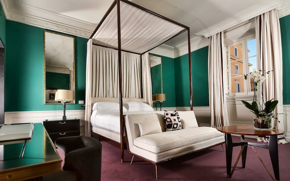 Rome Italy Hotel King Bed Rome Italy Hotel King Bed