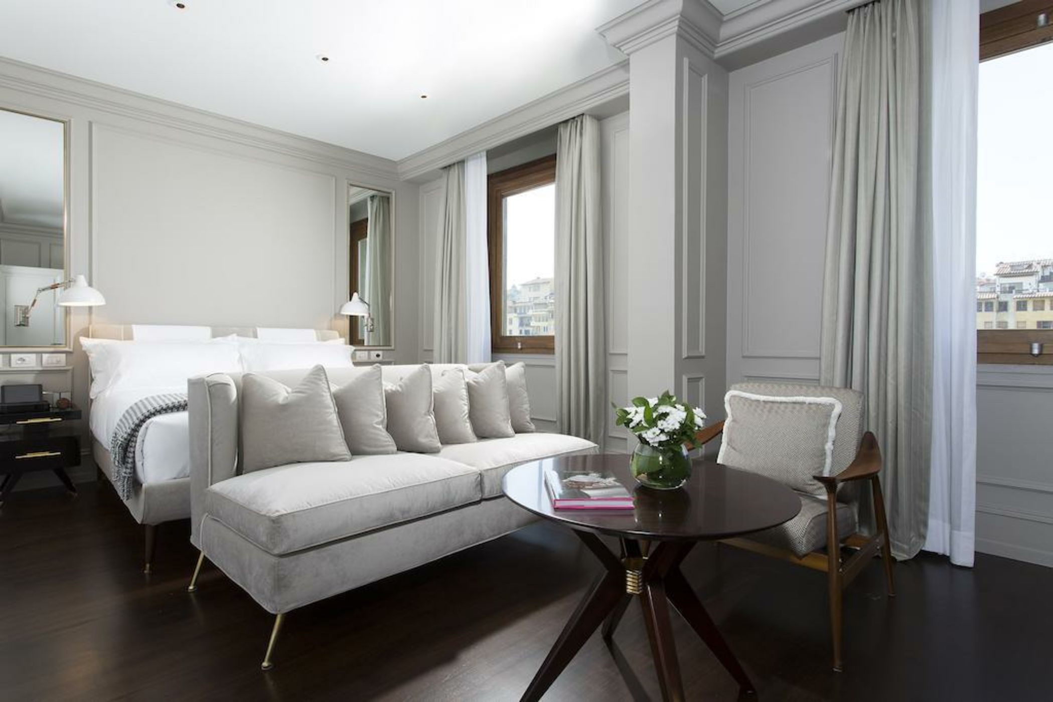 Portrait Firenze - Lungarno Collection